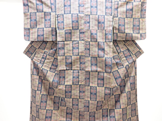 JAPANESE KIMONO / TSUMUGI / WOVEN CAMELIA